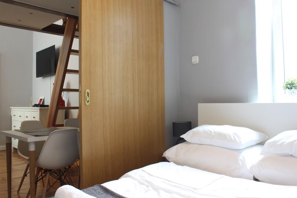 Noctis Apartment Chmielna وارسو المظهر الخارجي الصورة